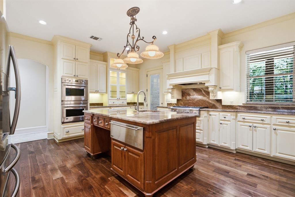 2030 Equestrian Lane Property Photo 8