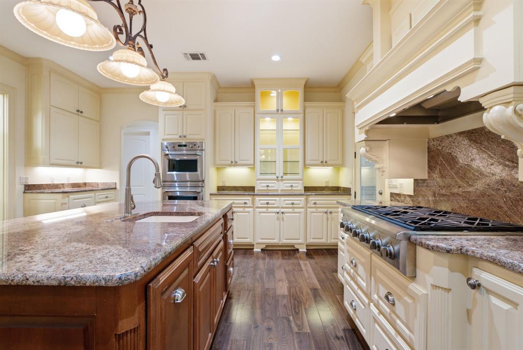2030 Equestrian Lane Property Photo 9