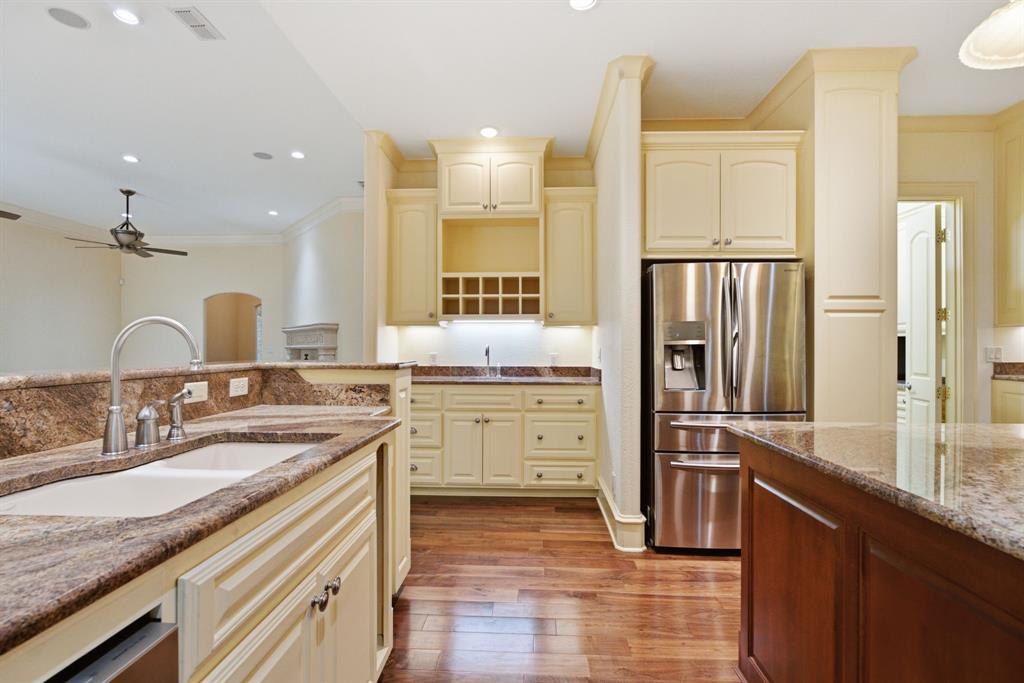 2030 Equestrian Lane Property Photo 11
