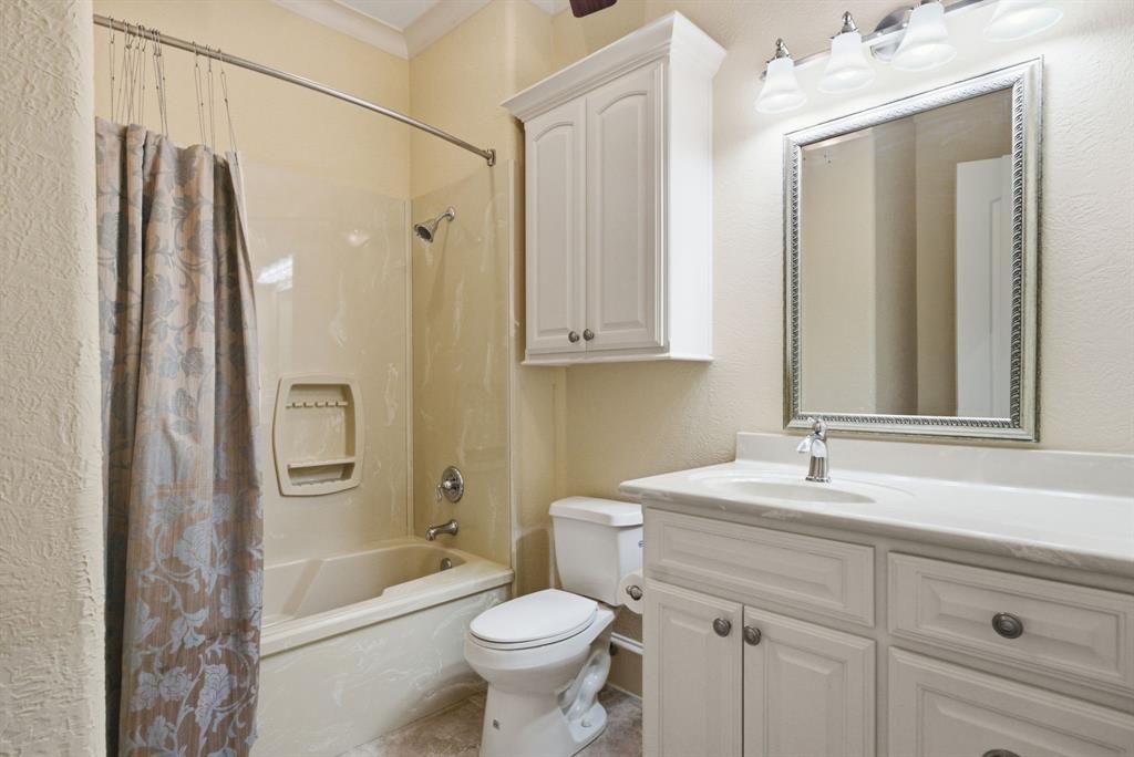 2030 Equestrian Lane Property Photo 23