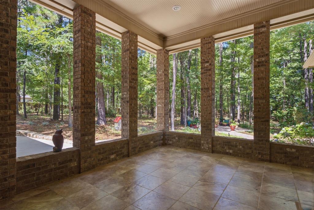 2030 Equestrian Lane Property Photo 25