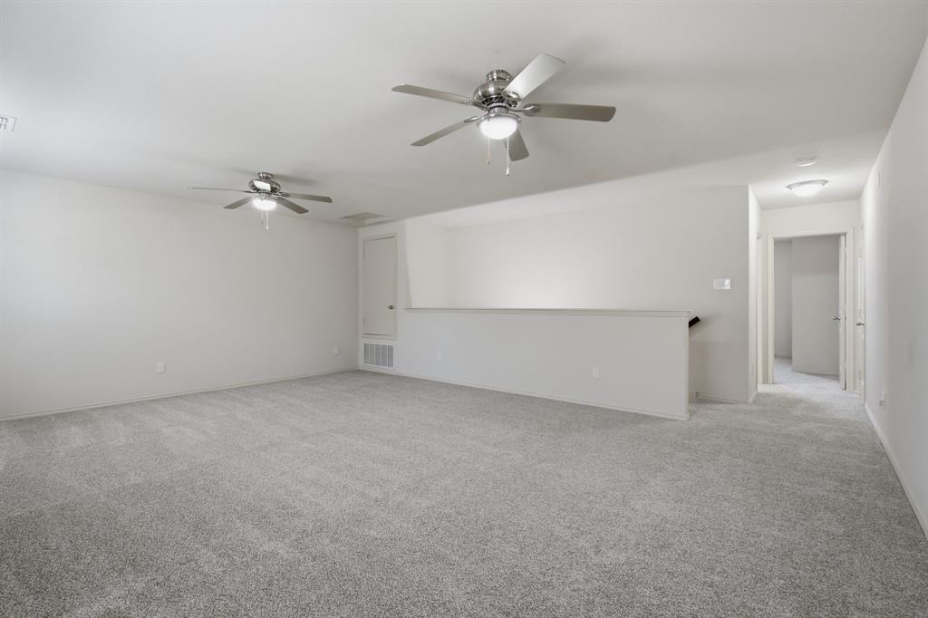 5005 Marina Drive Property Photo 10