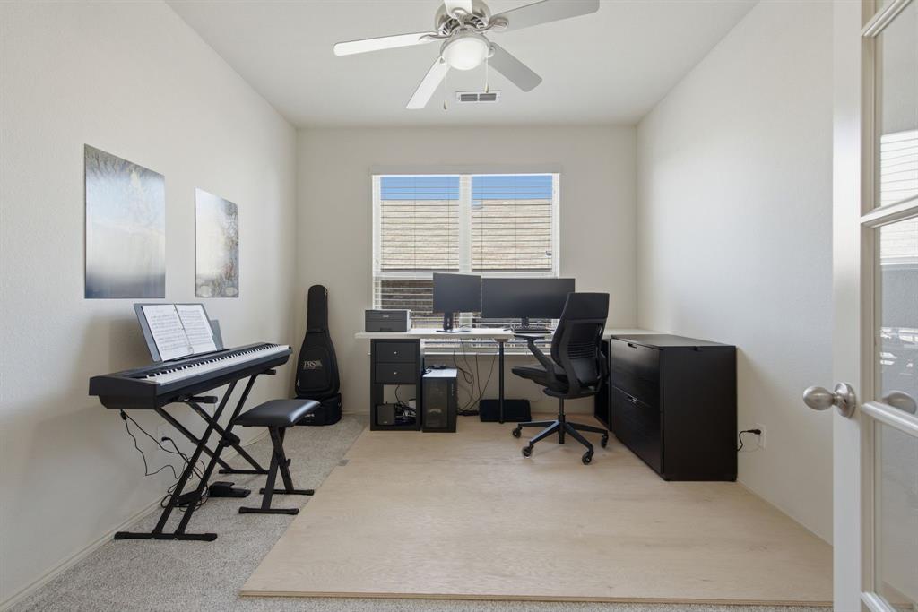 5005 Marina Drive Property Photo 24