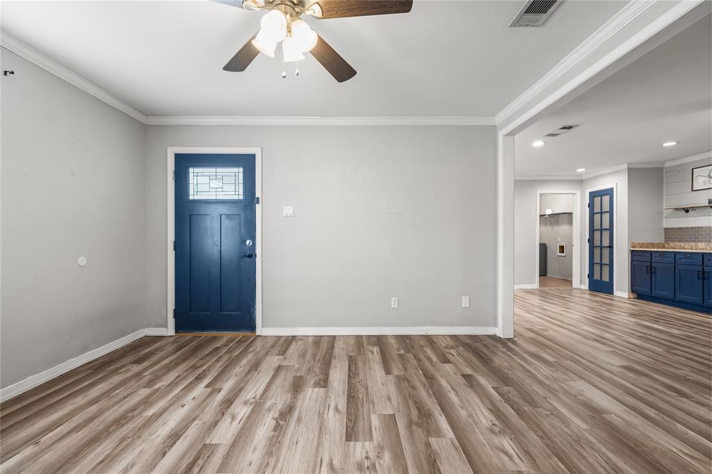 1451 Forrest Drive Property Photo 4