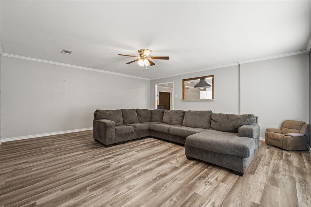 1451 Forrest Drive Property Photo 12