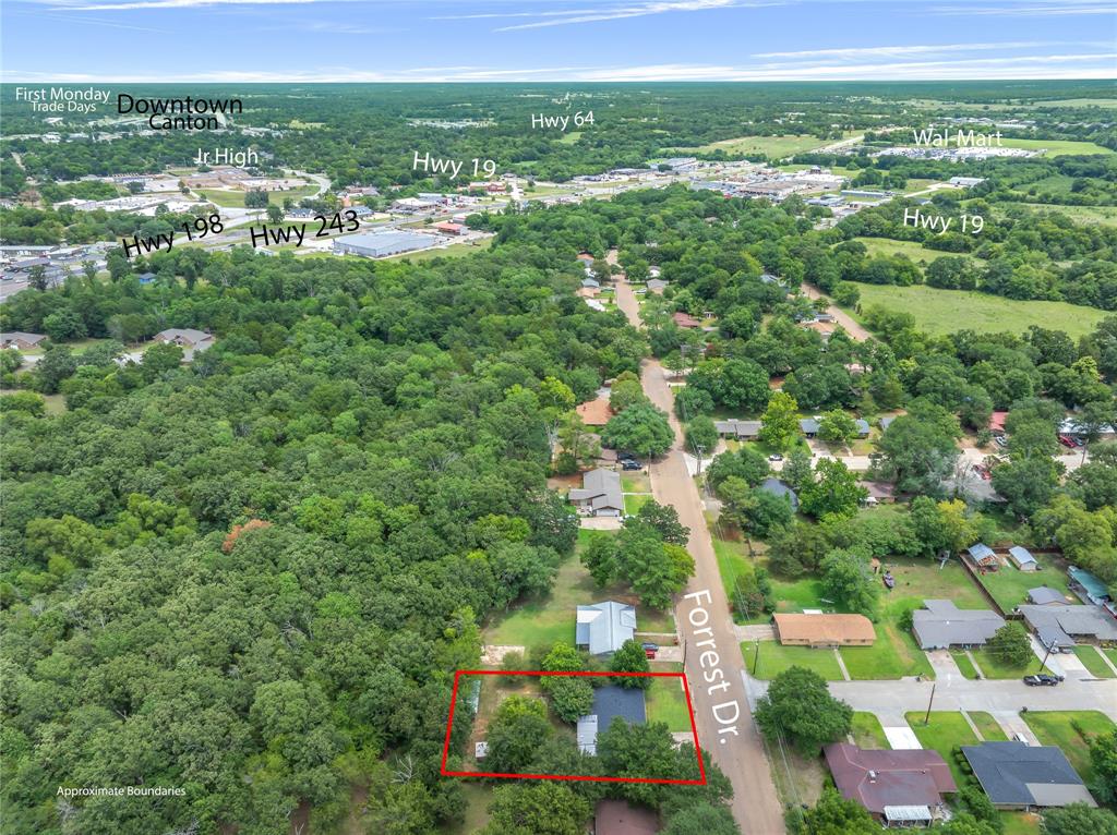 1451 Forrest Drive Property Photo 28