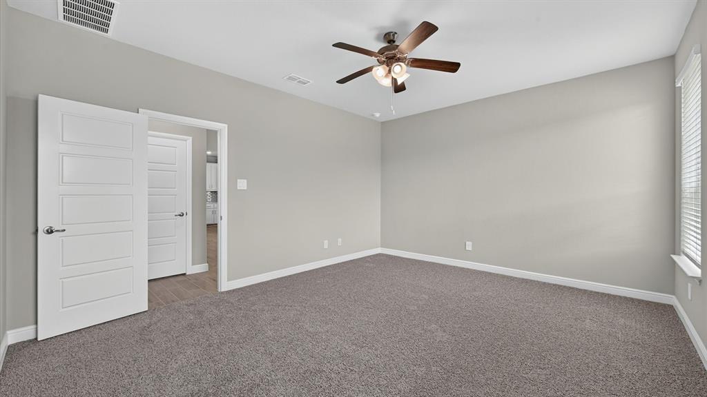 200 Windmill Drive Property Photo 12