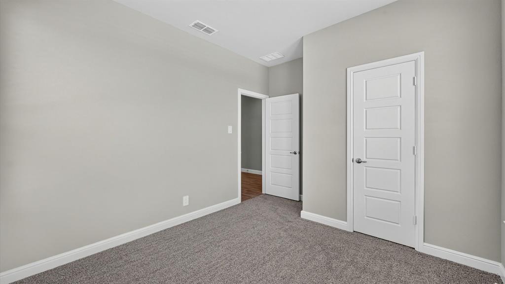 200 Windmill Drive Property Photo 15