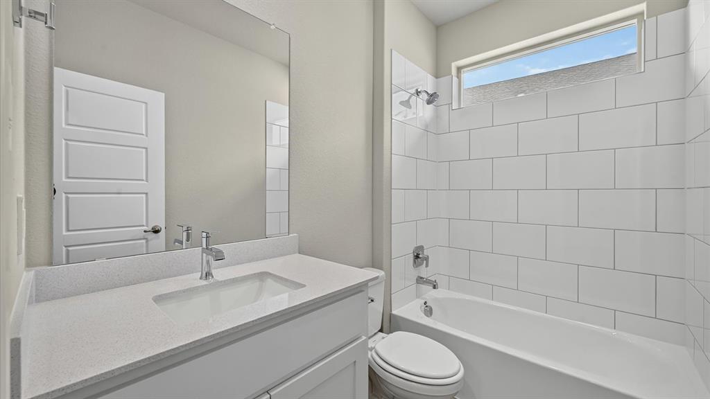 200 Windmill Drive Property Photo 16