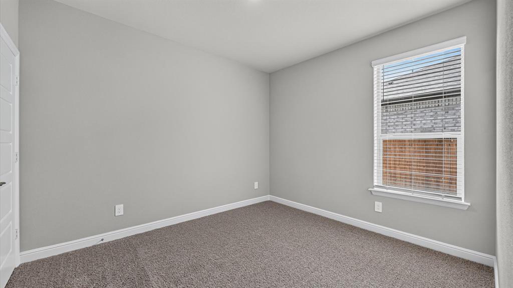 200 Windmill Drive Property Photo 17