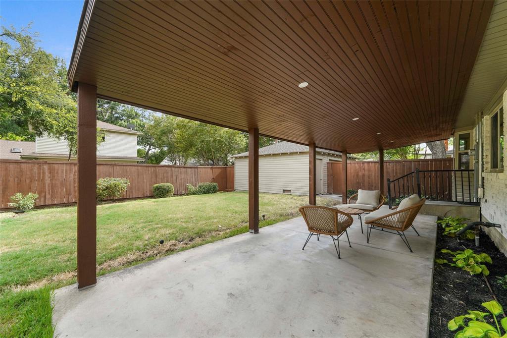 925 Fernwood Drive Property Photo 38