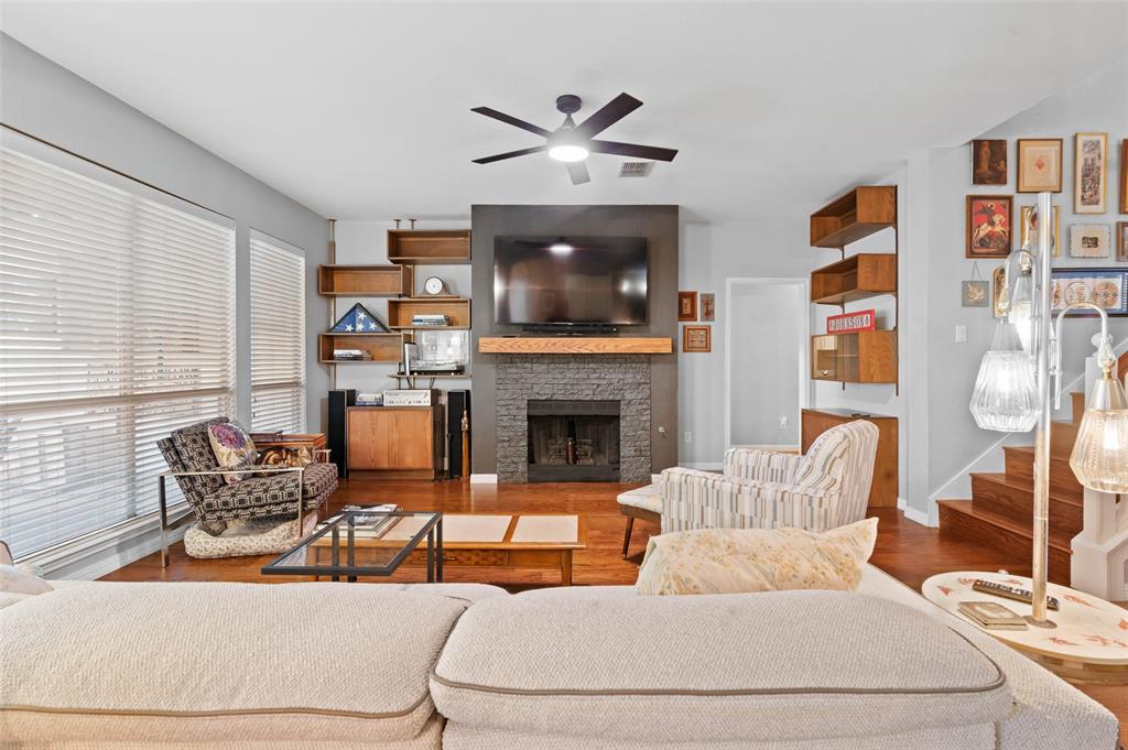 1806 Rolling Bend Drive Property Photo 10