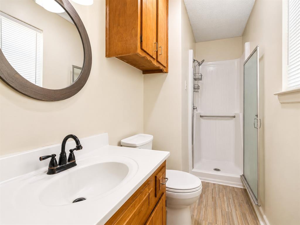 200 Hart Road Property Photo 9