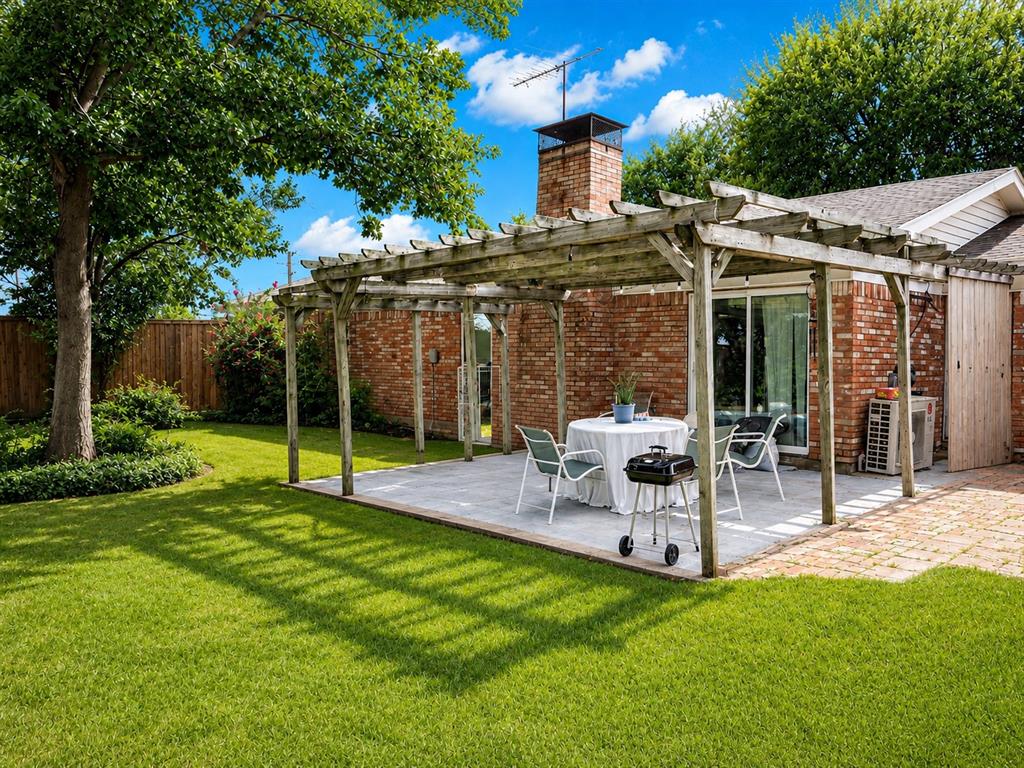 200 Hart Road Property Photo 13