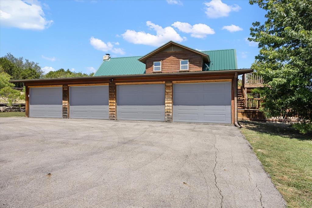 545 Compass Way Property Photo 2