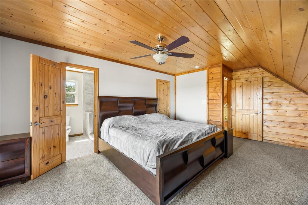 545 Compass Way Property Photo 12
