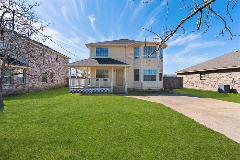 302 Runnells Street Property Photo 1