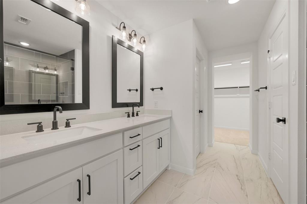 4721 Maxwell Drive Property Photo 17