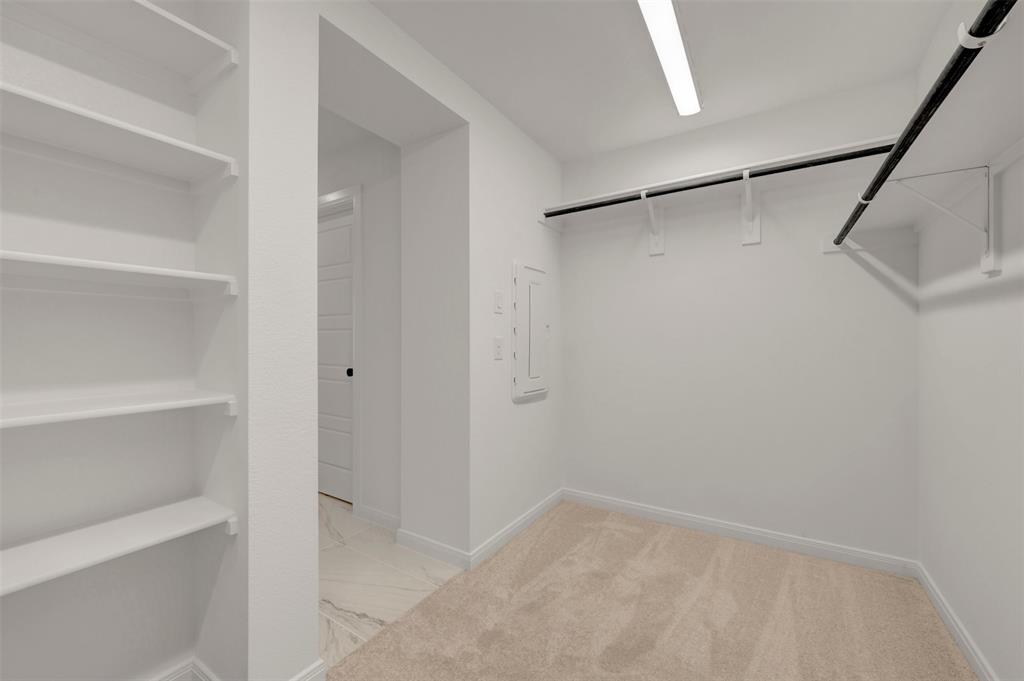 4721 Maxwell Drive Property Photo 19