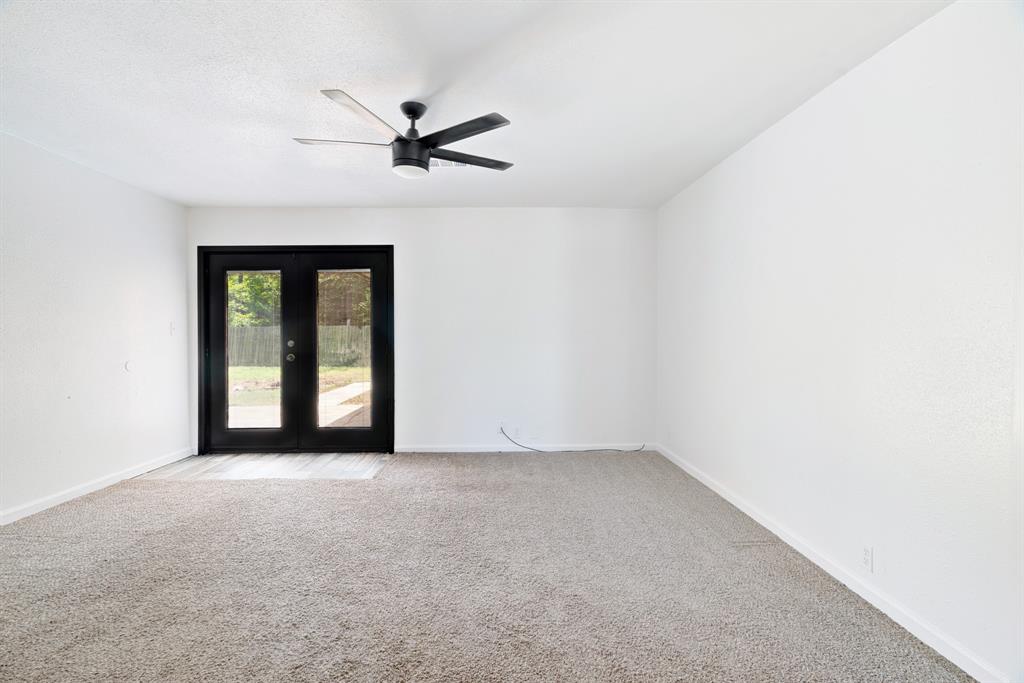 3545 W Houston Street Property Photo 3