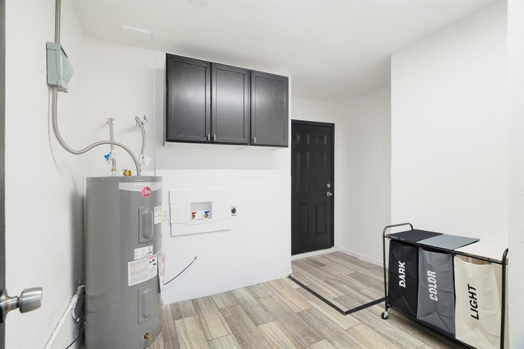 3545 W Houston Street Property Photo 9