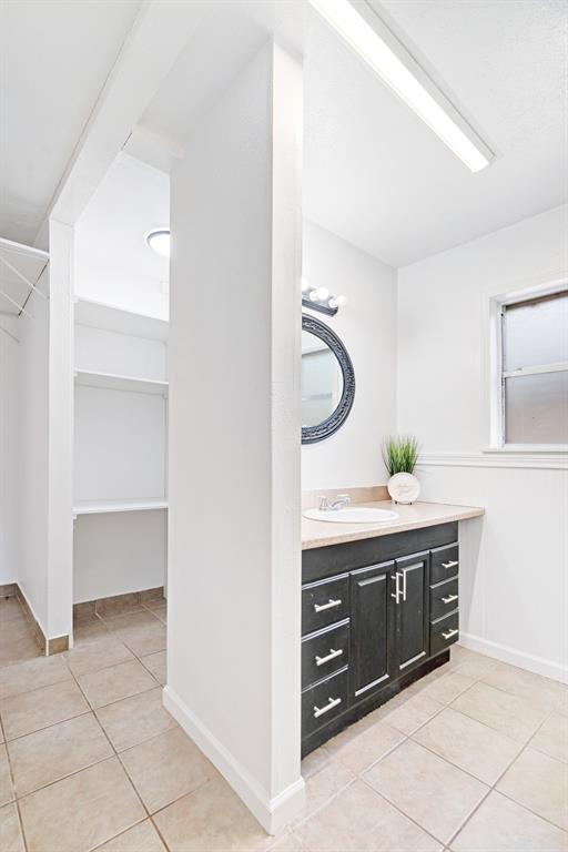 3545 W Houston Street Property Photo 19