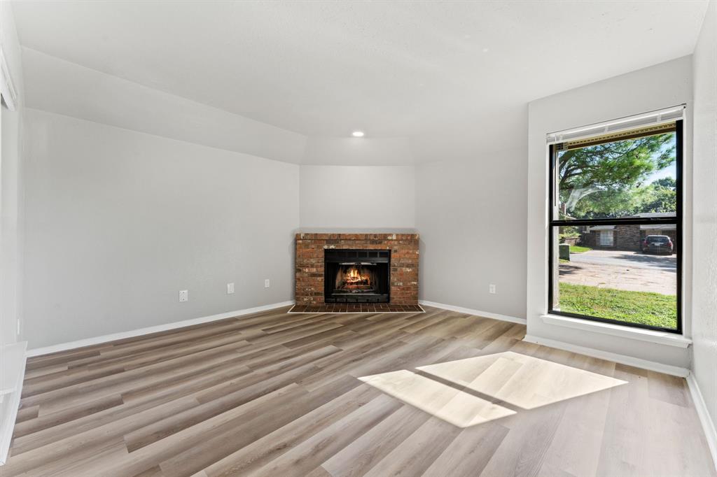 2512 Windy Pine Lane Property Photo 7