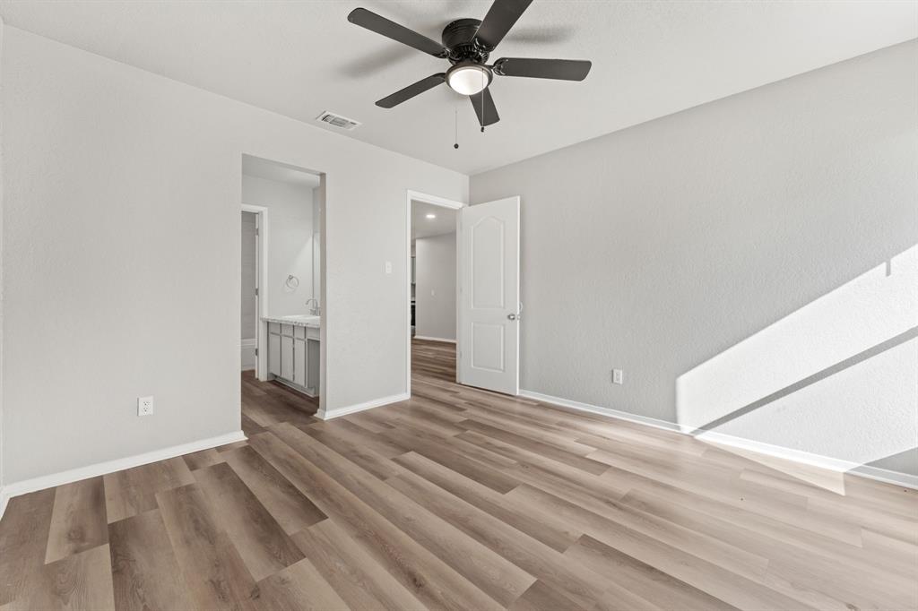 2512 Windy Pine Lane Property Photo 9