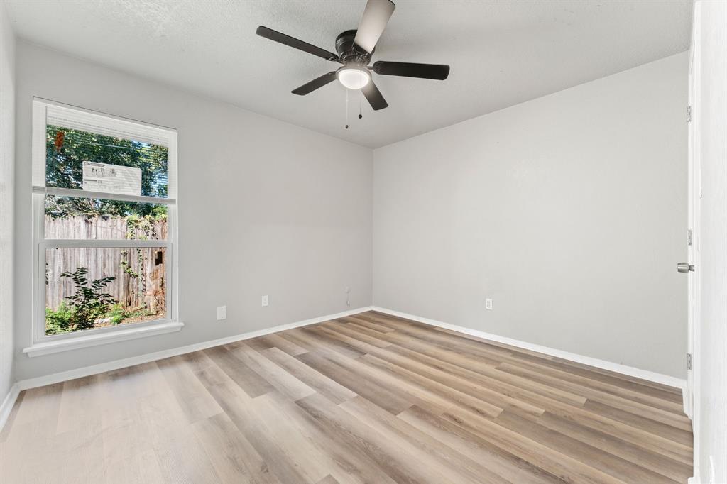 2512 Windy Pine Lane Property Photo 15