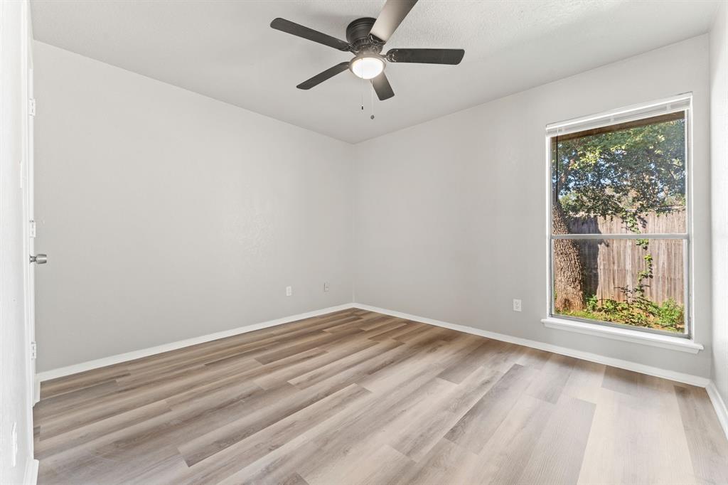 2512 Windy Pine Lane Property Photo 17