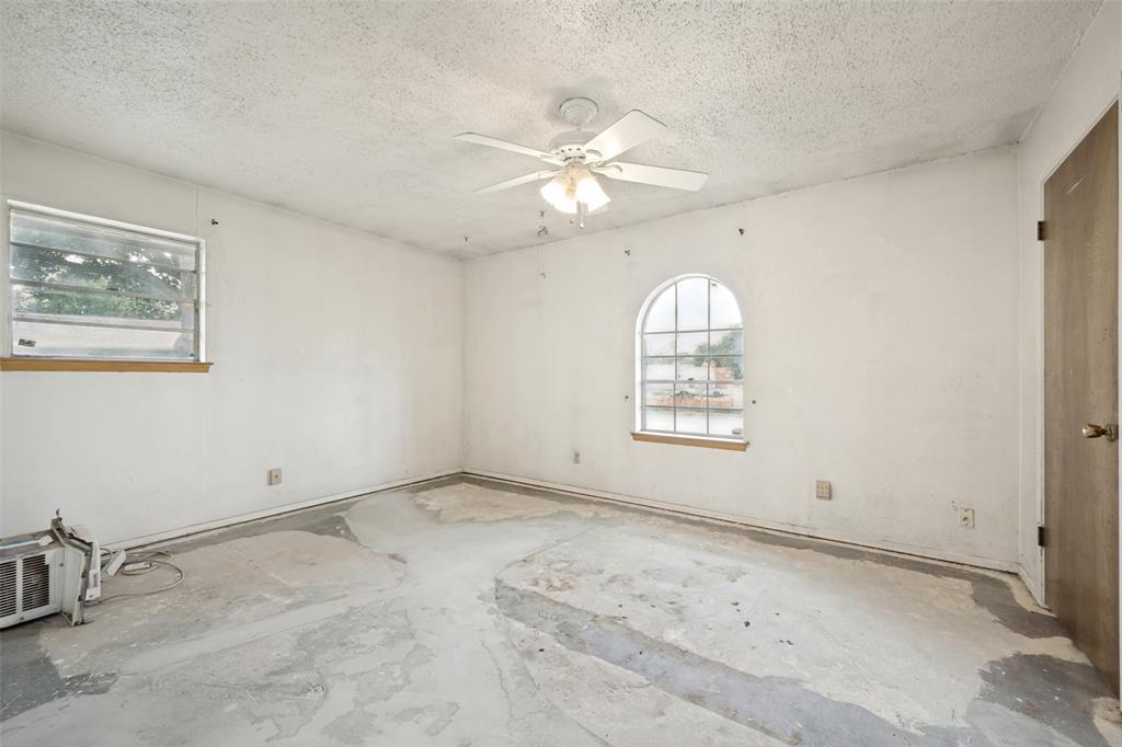 2426 Yellowstone Place Property Photo 14
