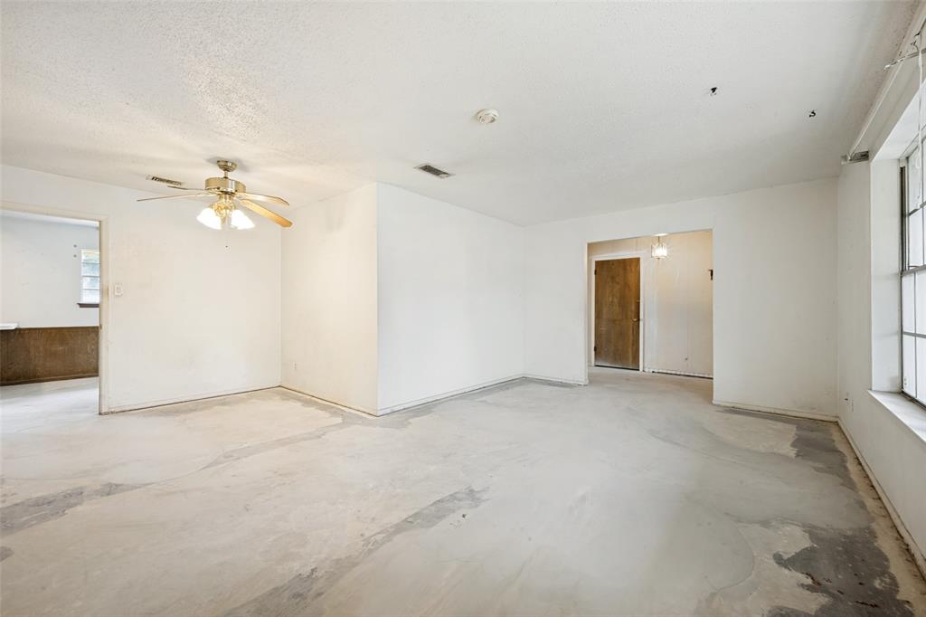 2426 Yellowstone Place Property Photo 15