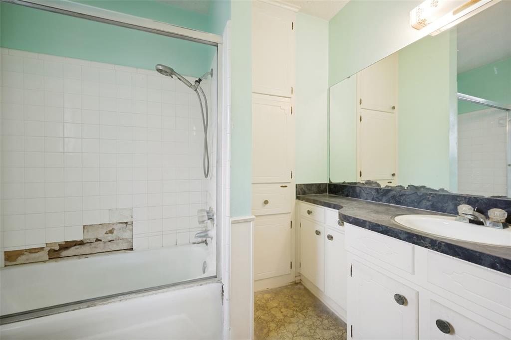 2426 Yellowstone Place Property Photo 20