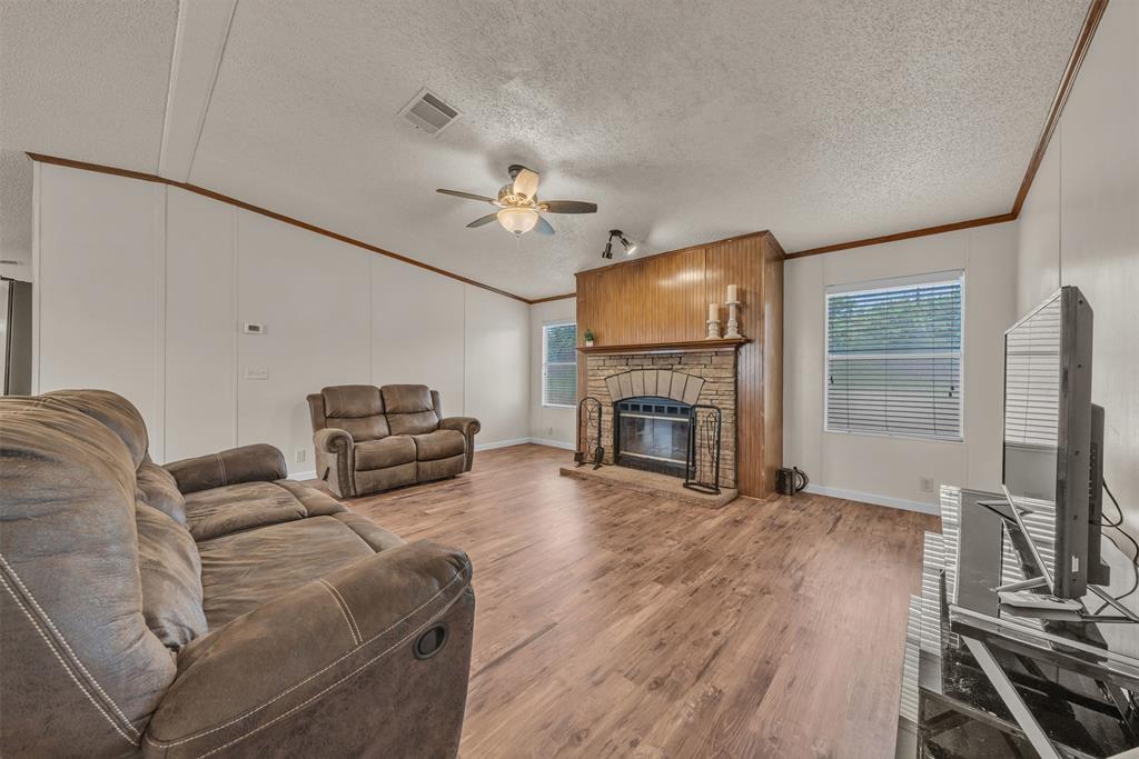 11625 Creekview Road Property Photo 5