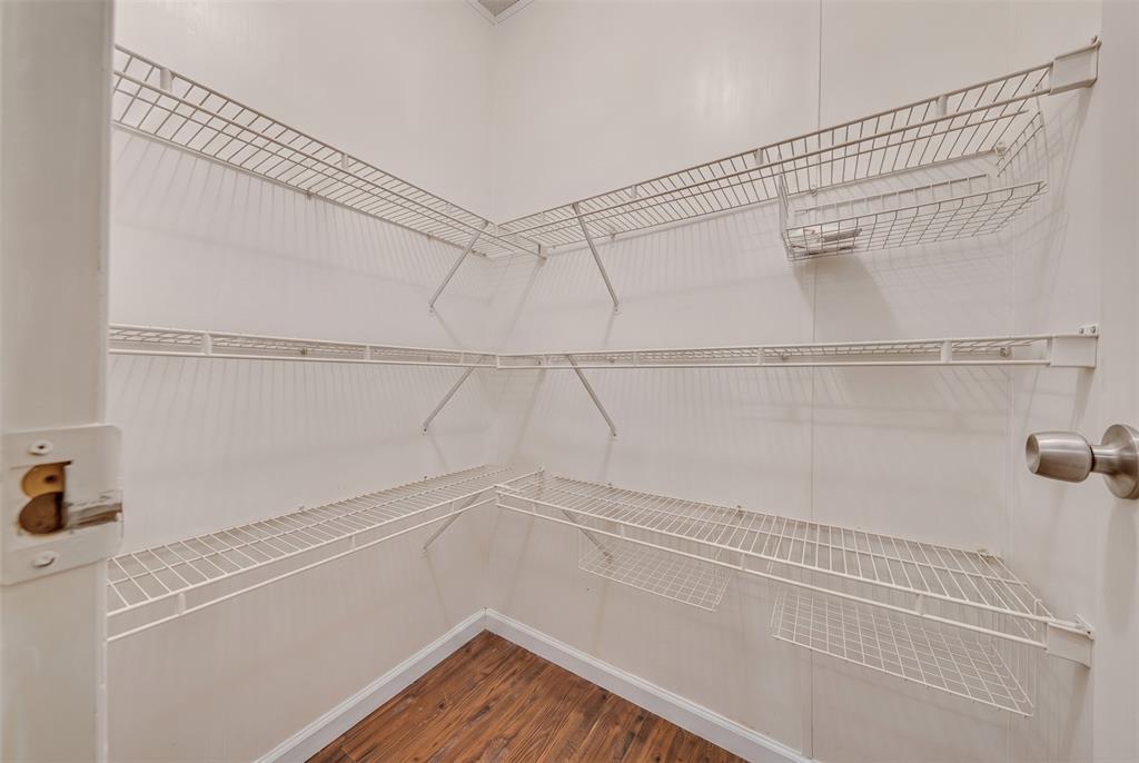 11625 Creekview Road Property Photo 15