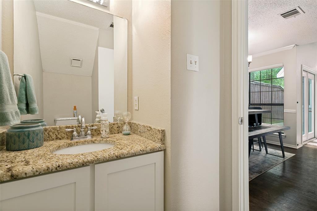6816 Driffield Circle Property Photo 14