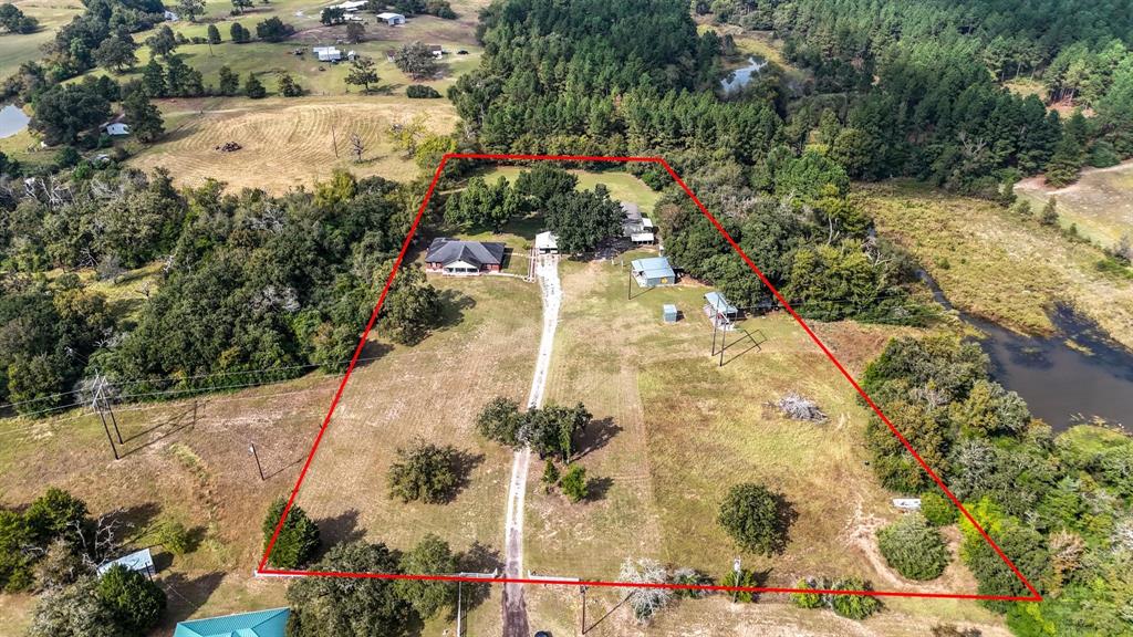 9759 Cr 316 Property Photo 1