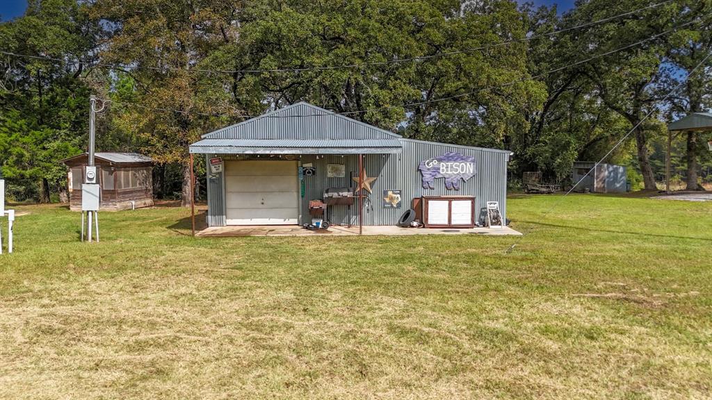 9759 Cr 316 Property Photo 5