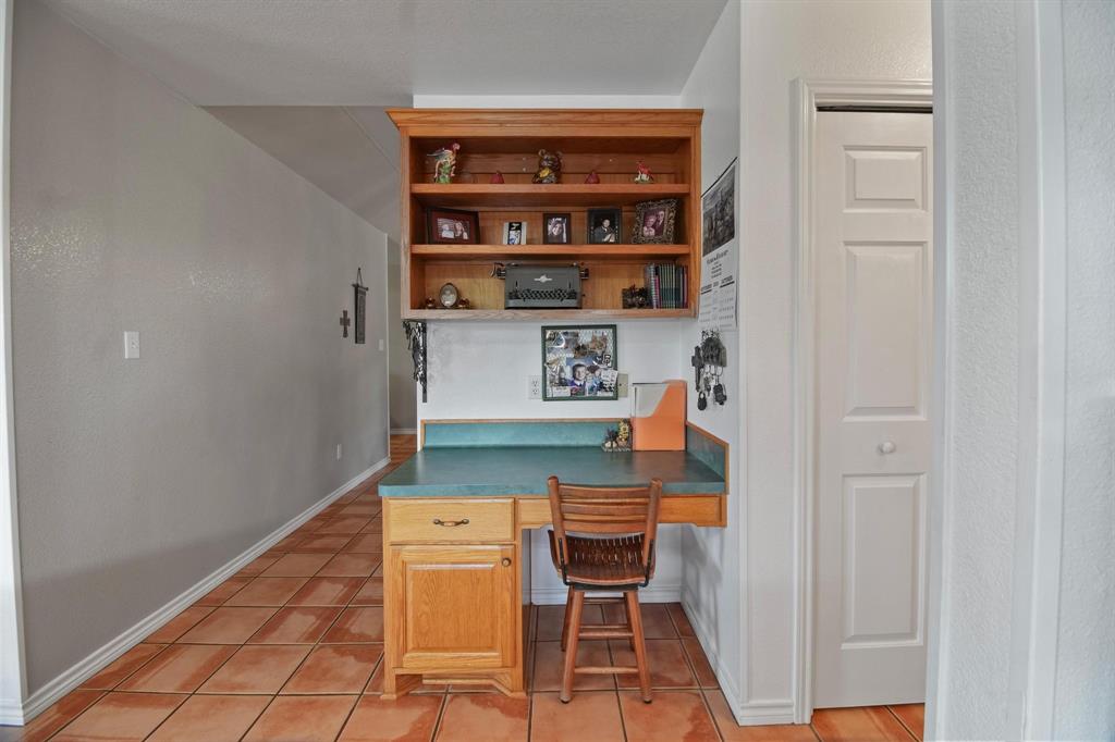 9759 Cr 316 Property Photo 13