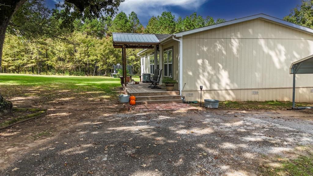 9759 Cr 316 Property Photo 28