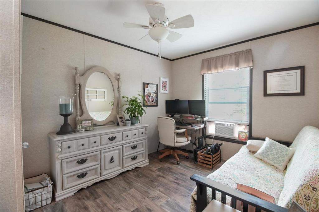 9759 Cr 316 Property Photo 34