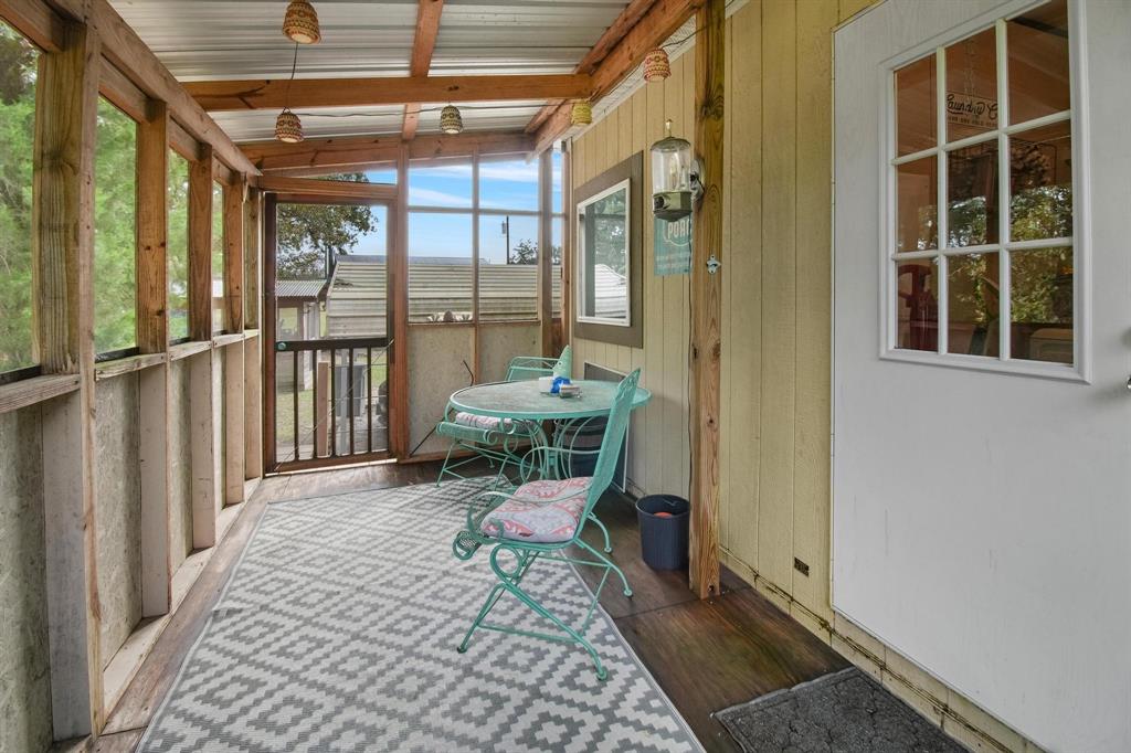 9759 Cr 316 Property Photo 35