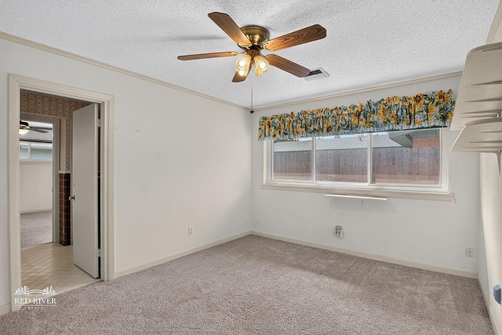 876 River Road Property Photo 22