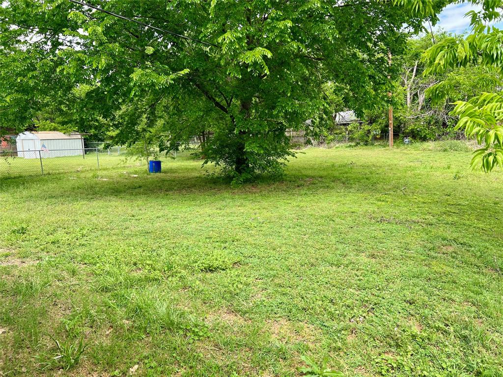 233 Hillcrest Drive Property Photo 8