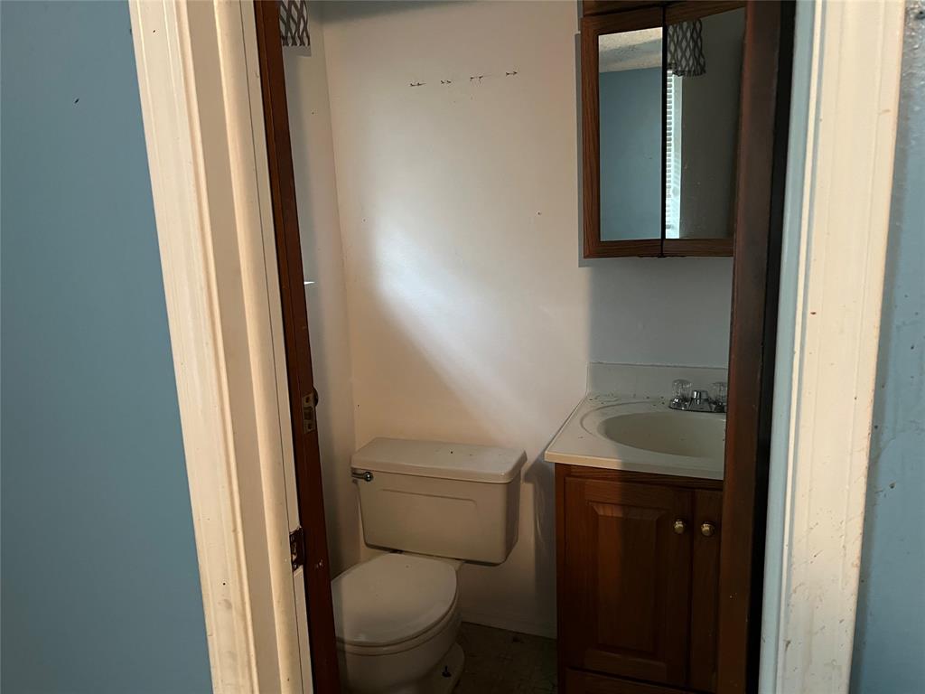233 Hillcrest Drive Property Photo 14