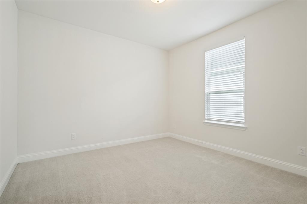 2405 Donella Drive Property Photo 11