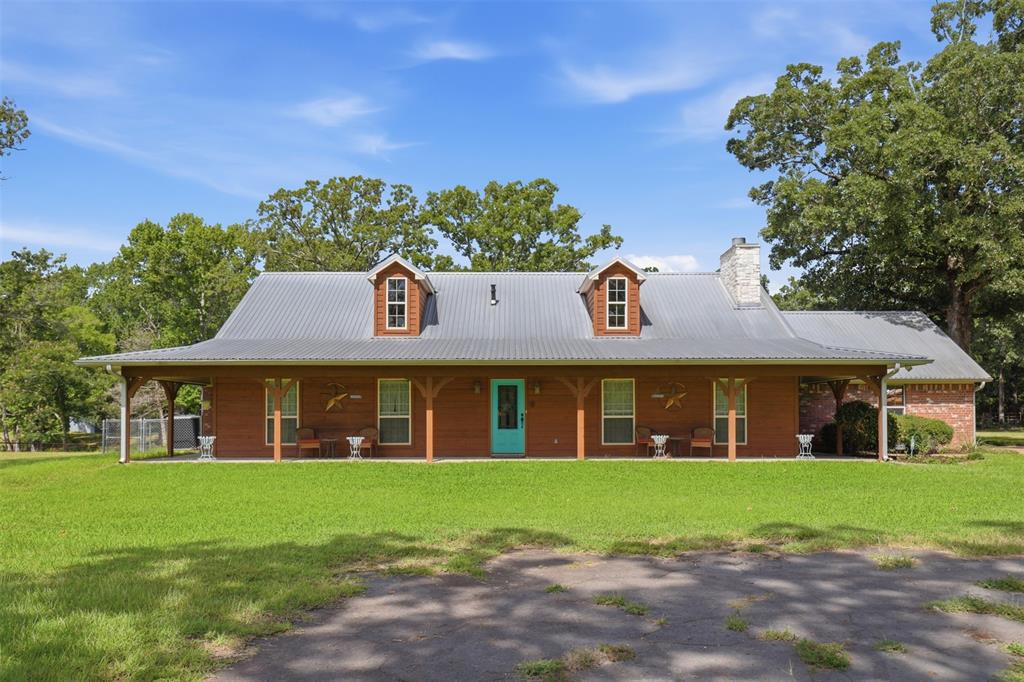 159 County Road 3195 Property Photo 1