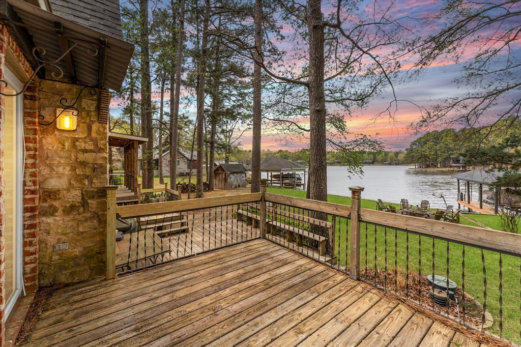 230 Lake Drive Property Photo 2