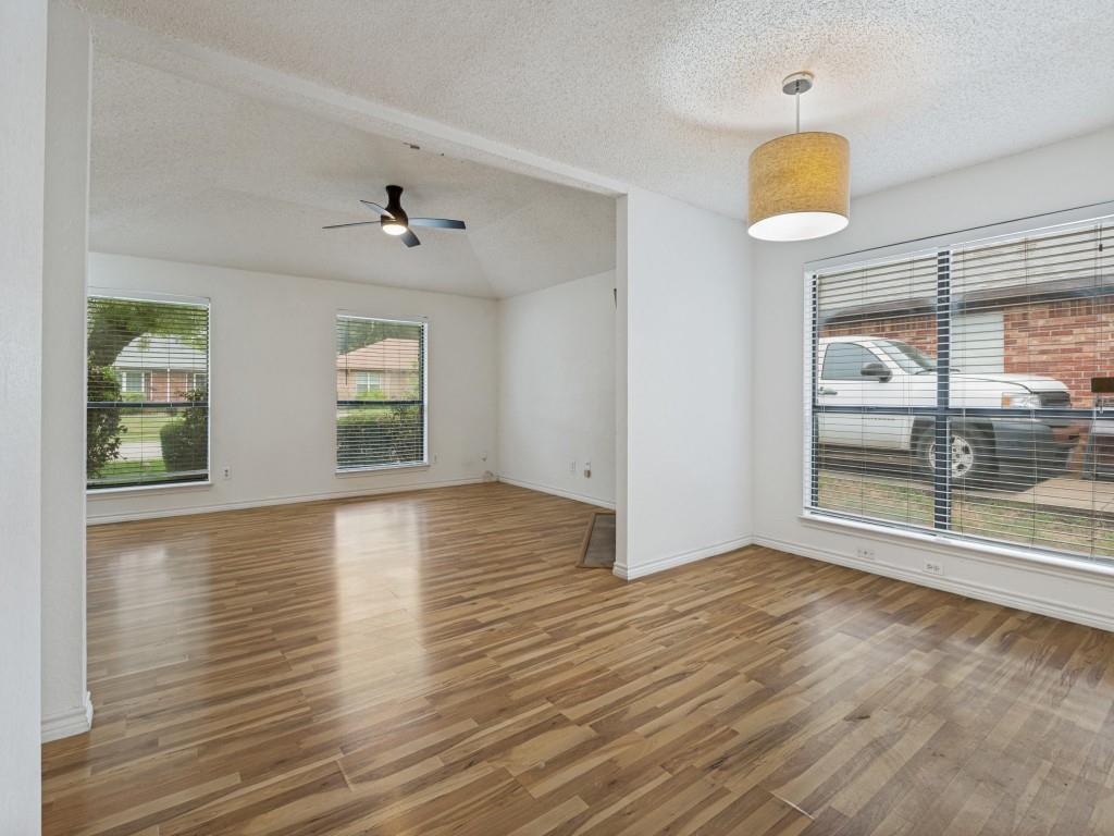 3006 Post Oak Drive Property Photo 5