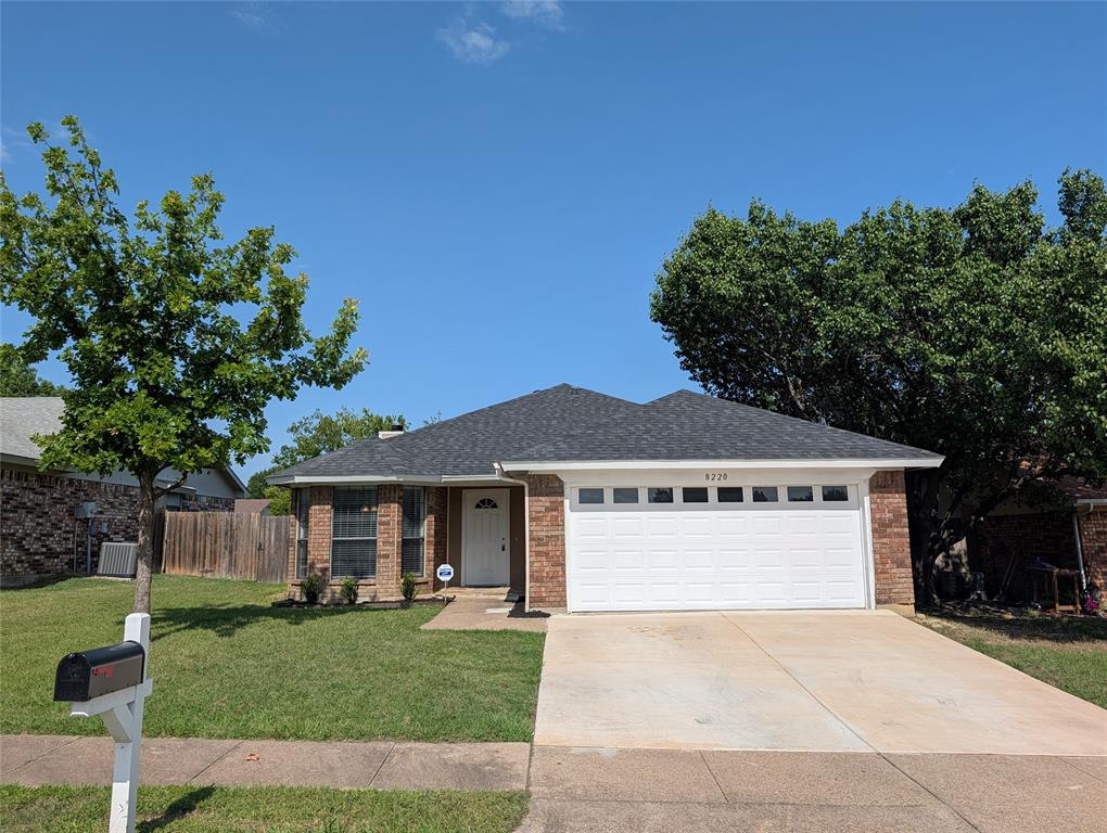 8220 Meadowbrook Drive Property Photo 1
